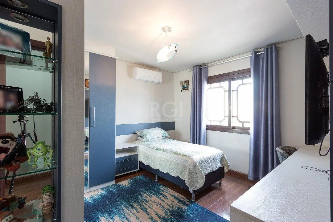 Imagem Casa de Condomínio em Hípica