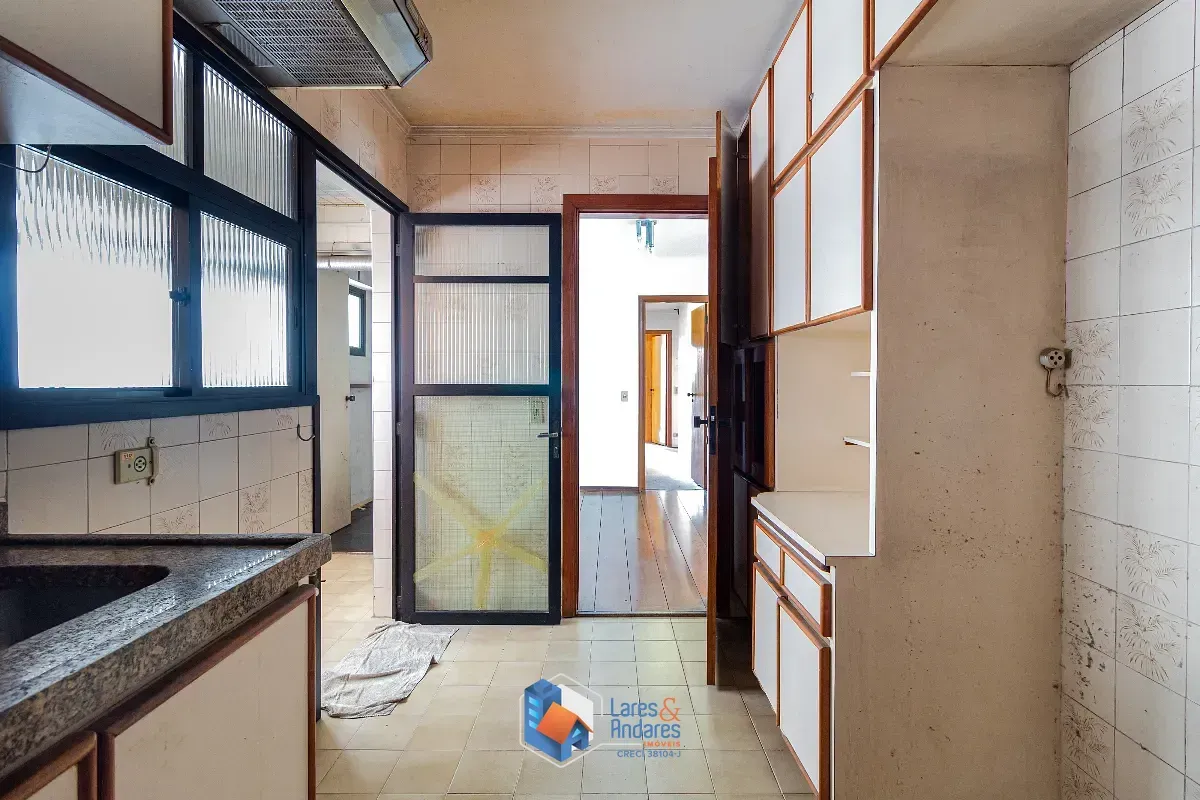 Imagem Apartamento para venda em Pinheiros com 3 quartos, sendo 1 suíte, 102m²