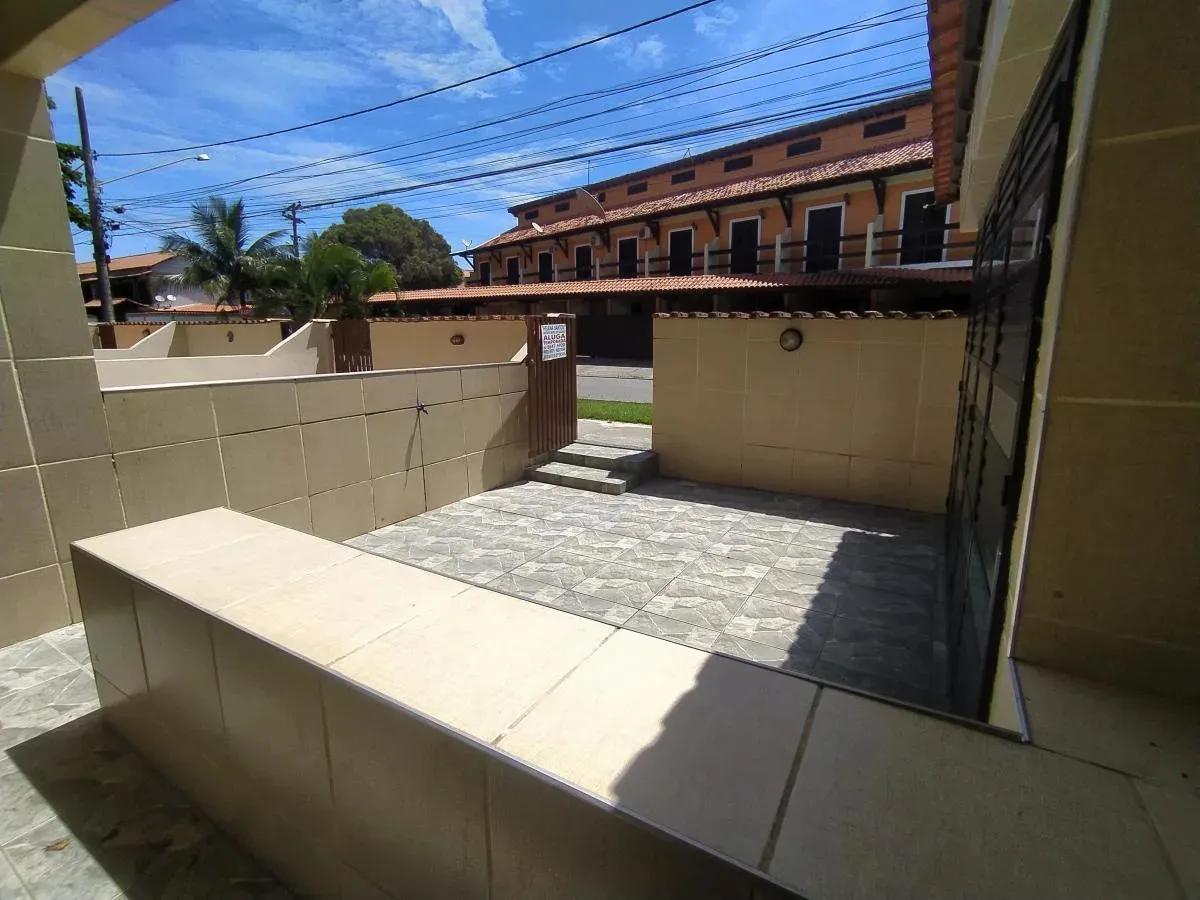 Imagem Casa em Condomínio para Venda em Cabo Frio / RJ no bairro Peró