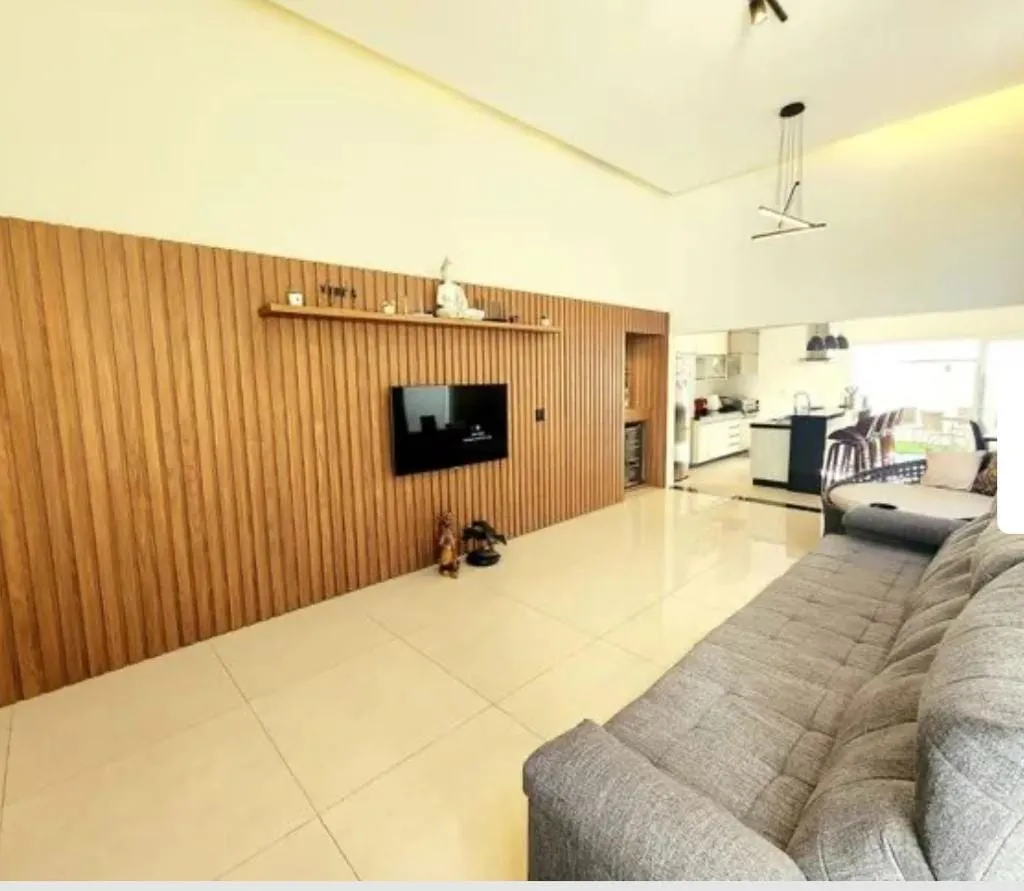 Imagem Casa à venda 3 Quartos, 1 Suite, 2 Vagas, 300M², Piracangaguá, Taubaté - SP | Condomínio Ouroville