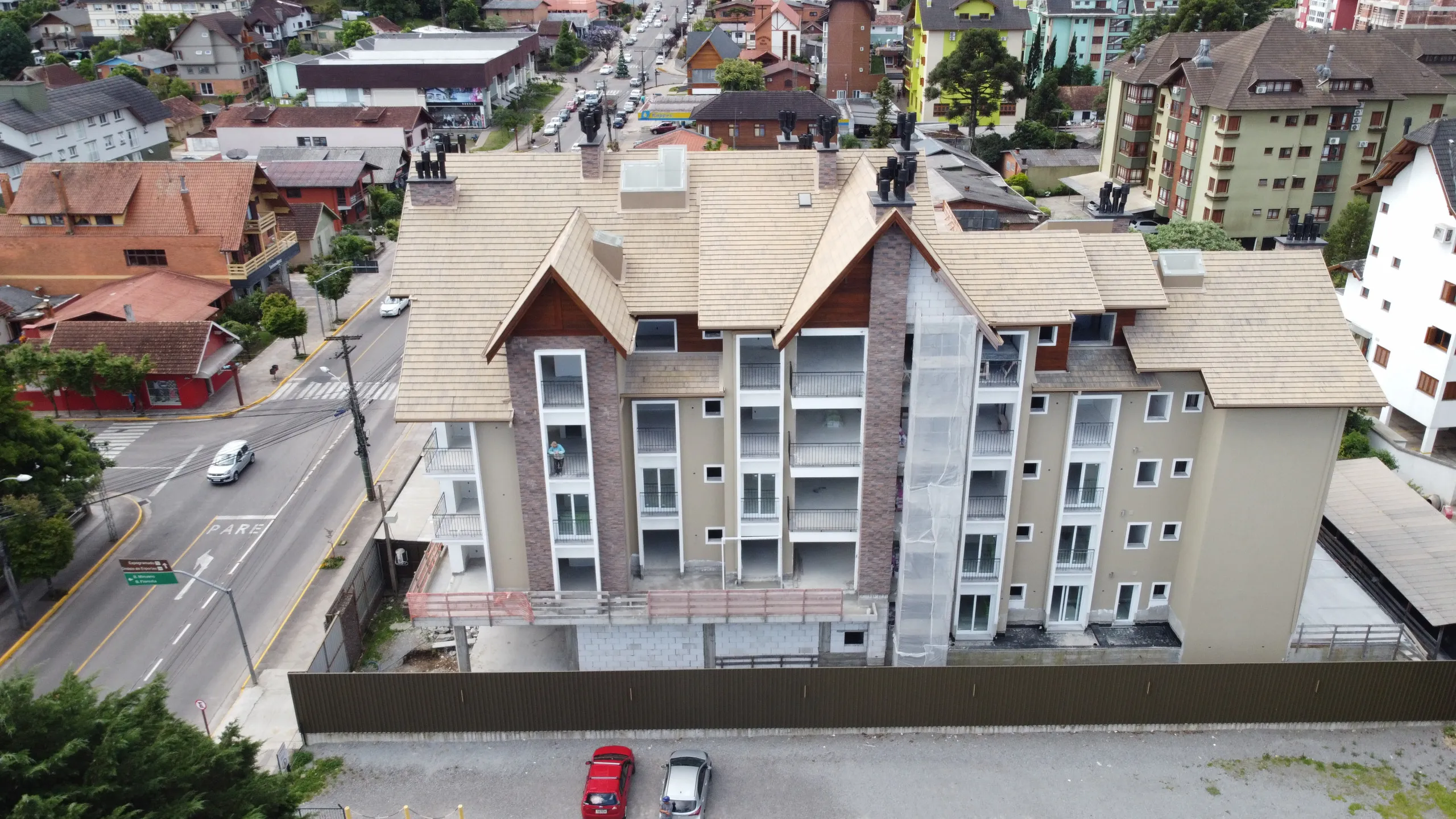 Imagem Apartamento à venda em Gramado, Centro, com 2 quartos, 71.32m2