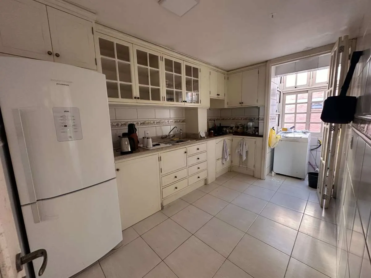Imagem Cobertura à venda em Torres, predial, com 3 quartos, 252,00m2