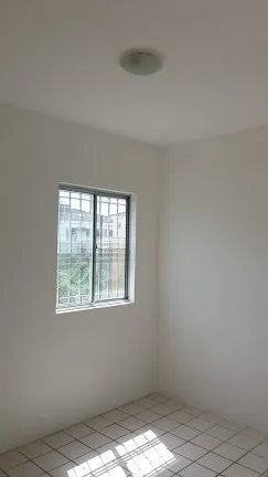 Imagem Apartamento com 2 Quartos para Alugar, 48 m² em Várzea - Recife