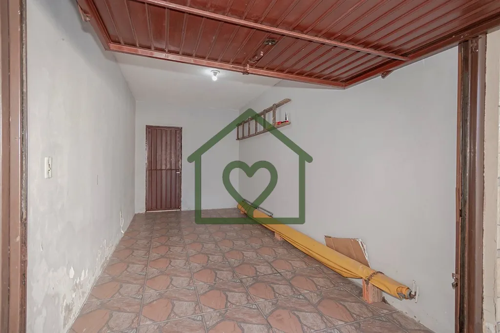 Imagem CASA DE 250m² COM 4 QUARTOS, 3 BANHEIROS, 3 SALAS DE ESTAR, 2 COZINHAS, ESPAÇO GOURMET. COM 3 VAGA...