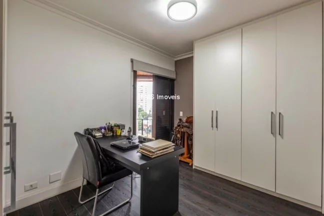 Imagem Imperdível oportunidade de adquirir um luxuoso apartamento de 3 suítes no Campo Belo, São Paulo-SP!