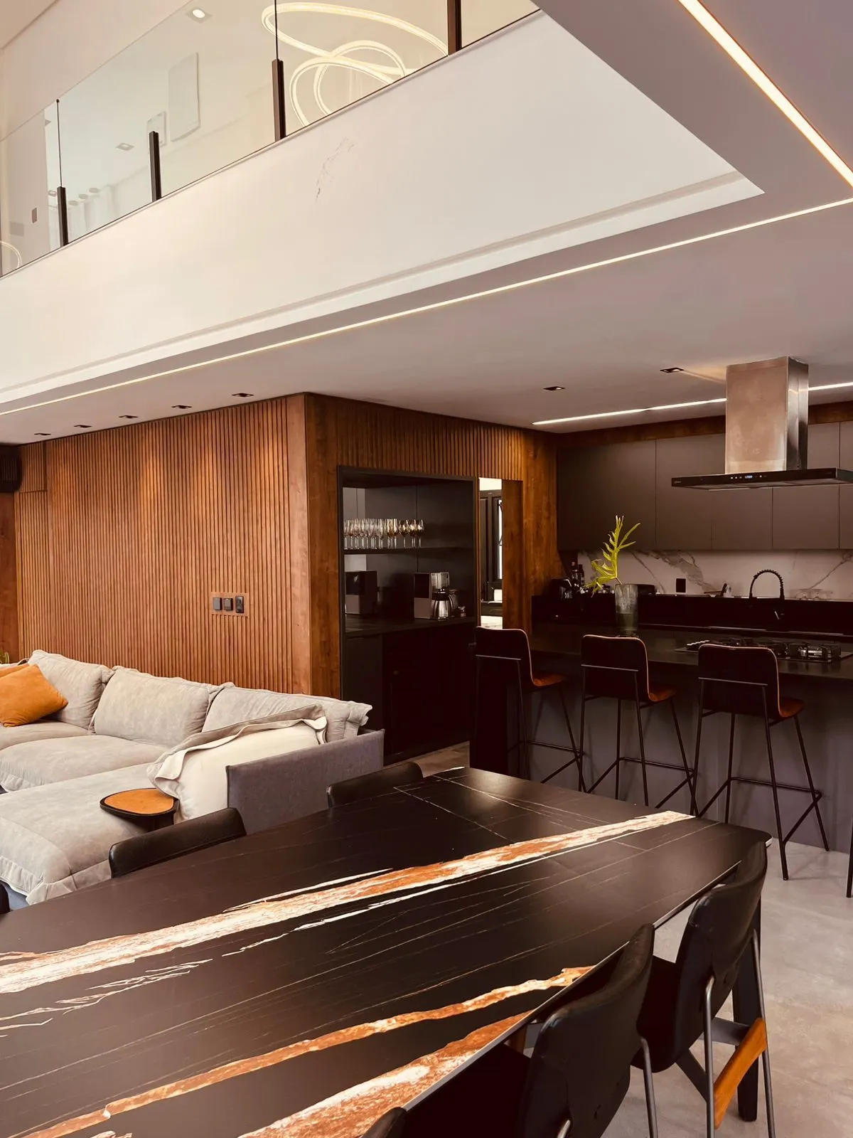 Imagem Casa de Condomínio em São Vicente