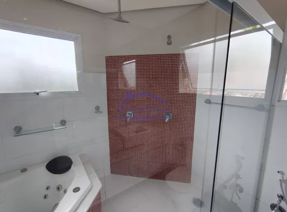 Imagem Casa em condomínio fechado - Alto padrão