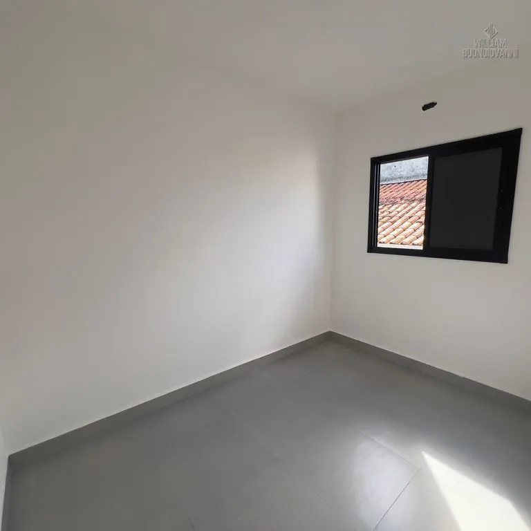 Imagem SOBRADO EM CONDOMÍNIO COM QUINTAL E CHURRASQUEIRA A 470 METROS DO MAR!