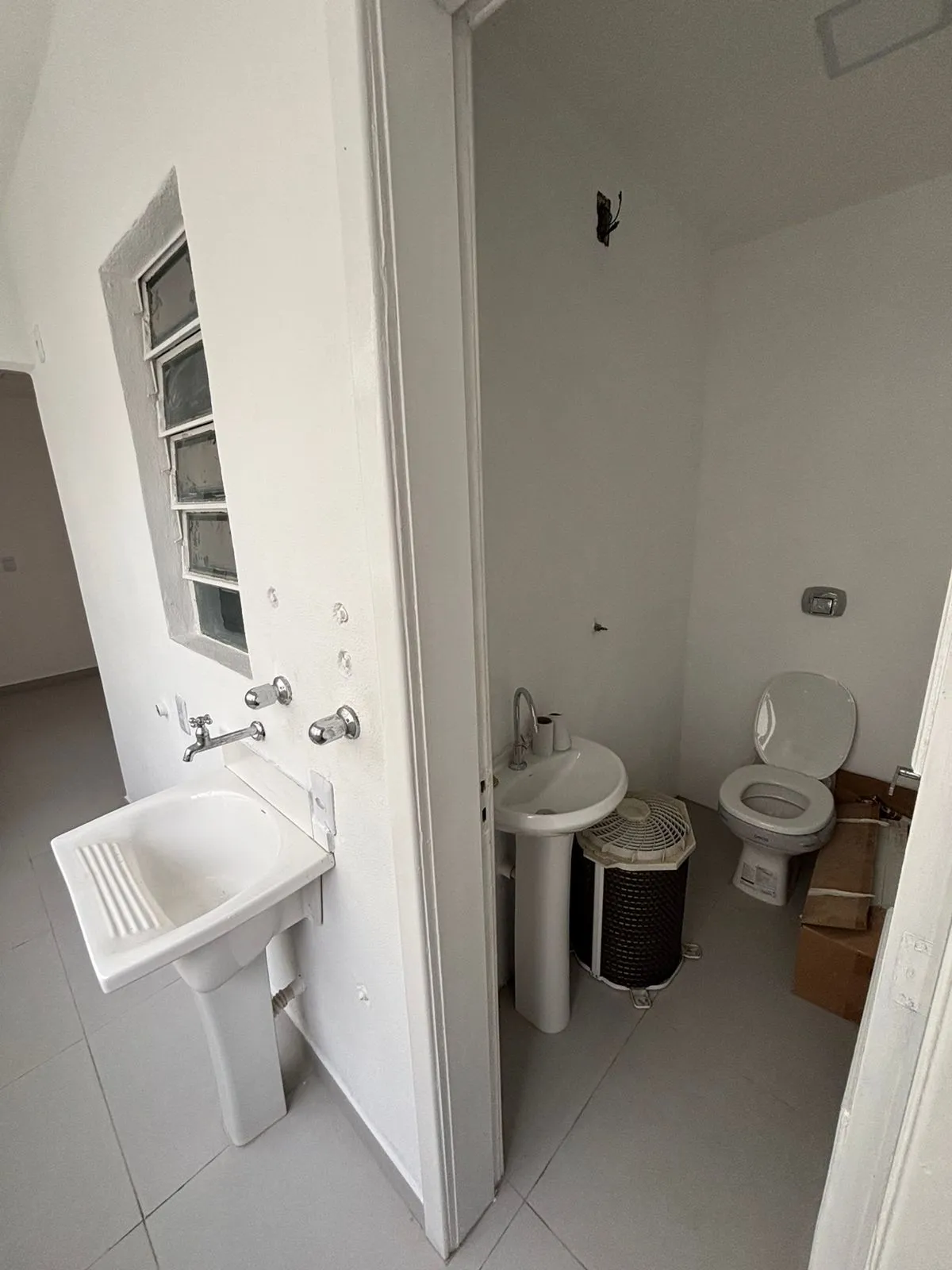 Imagem Apartamento amplo reformado com vaga de garagem à venda na Marquês do Pombal