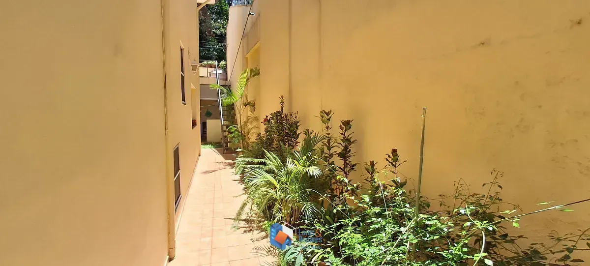 Imagem Casa de vila para venda em Santo Amaro com 3 quartos, 177m²
