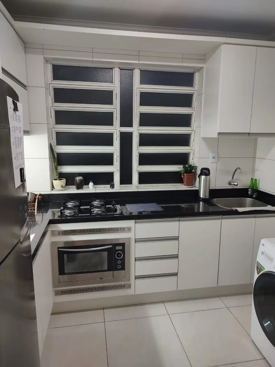Imagem Apartamento de 3 dormitorios à venda em Higienópolis, Porto Alegre.