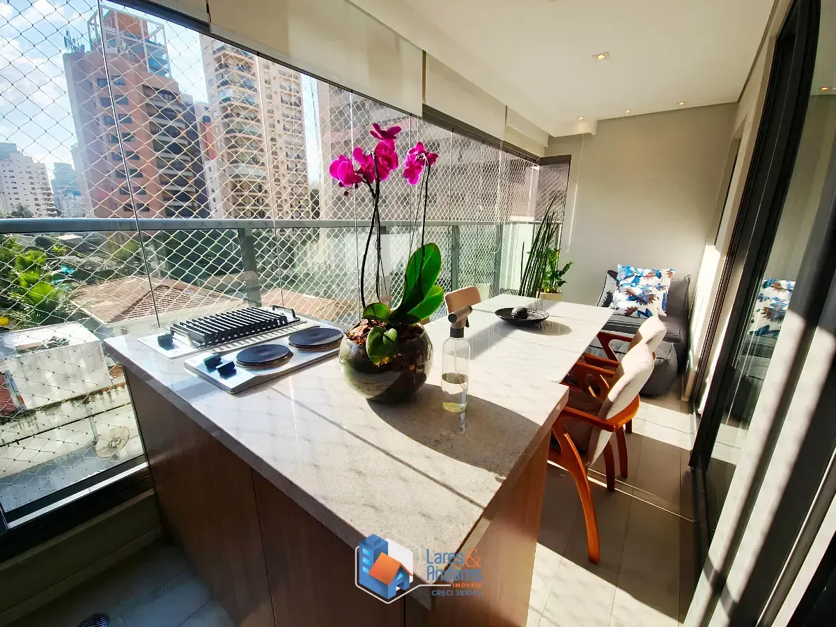 Imagem Apartamento para venda em Moema com 2 quartos, sendo 2 suítes, 74m²