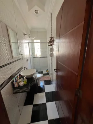 Imagem Casa de alto padrão à venda no bairro Caiçara