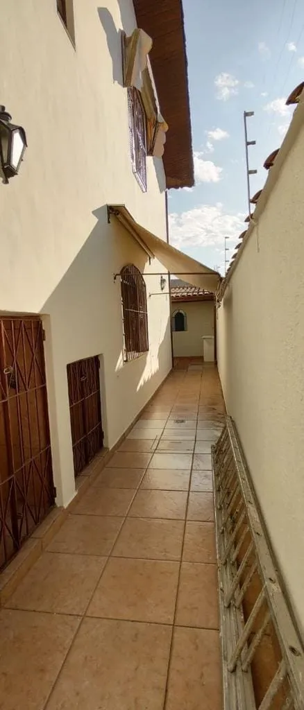 Imagem Casa à venda 3 Quartos, 2 Vagas, 125M², Vila São Geraldo, Taubaté - SP