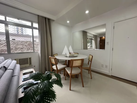 Imagem Apartamento à venda na Ponta da praia com garagem fechada!