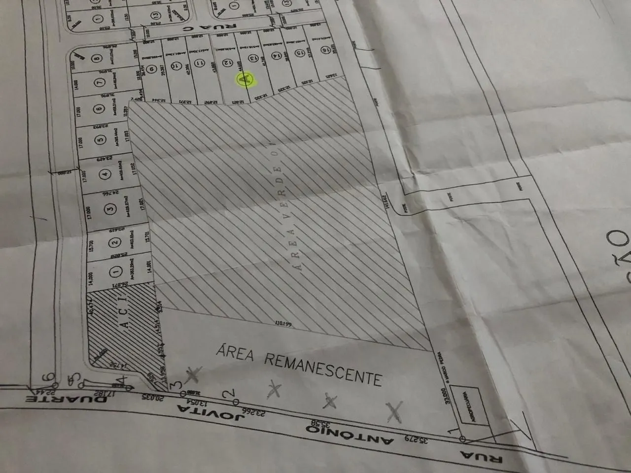 Imagem Terreno com 3.643 m², Viabilidade 70 % para Desmembramento e Construção - Forquilhas, São José/SC