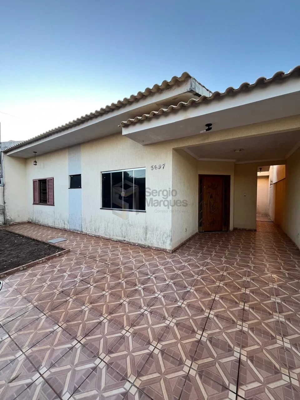 Imagem Casa 192m Umuarama-PR 384