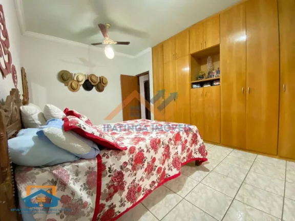 Imagem Casa com 3 quartos no bairro Iguaçu em Ipatinga