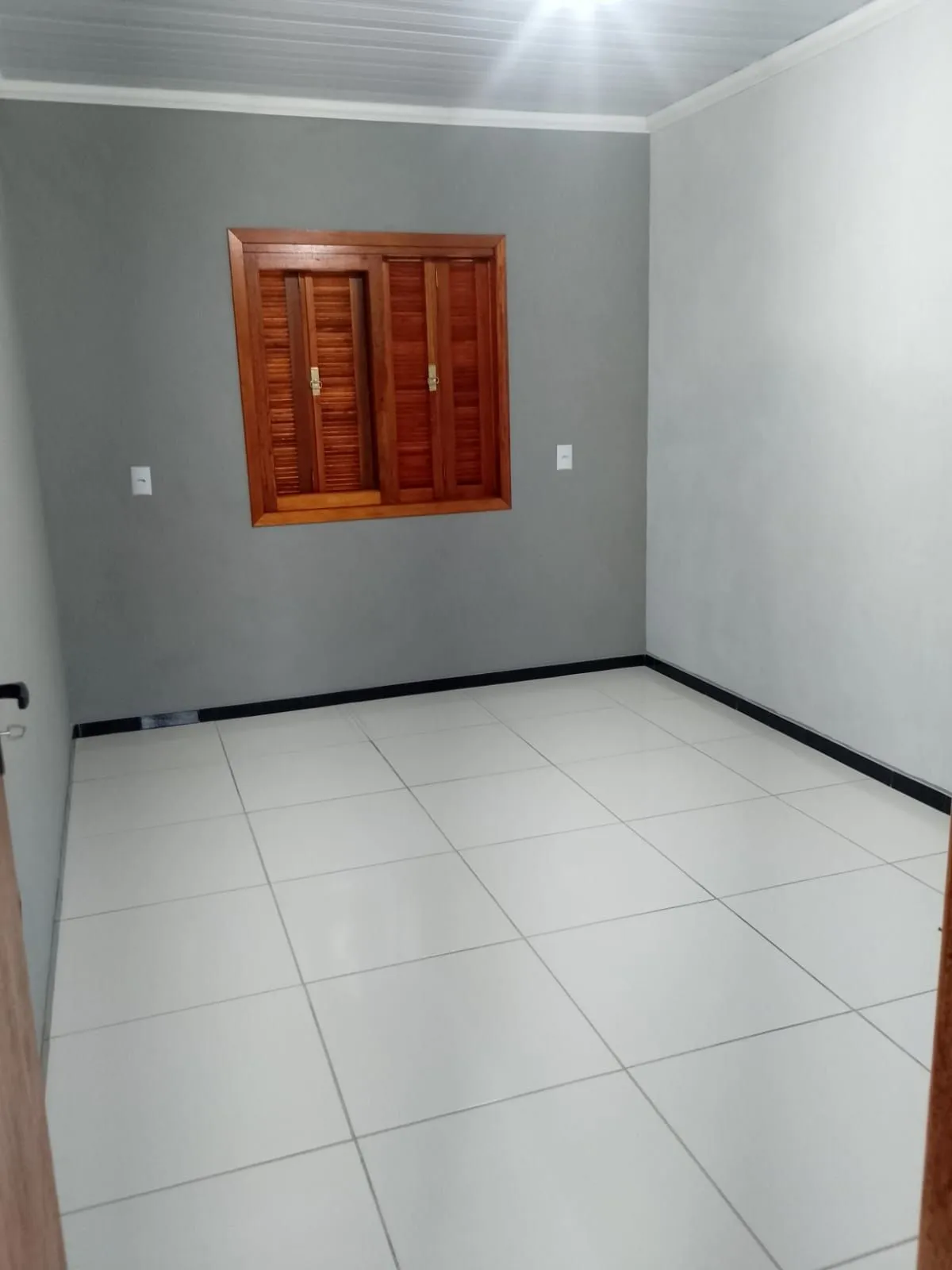 Imagem Casa em Canoas - Mato Grande de 3 dormitórios e 2 vagas DESOCUPADA