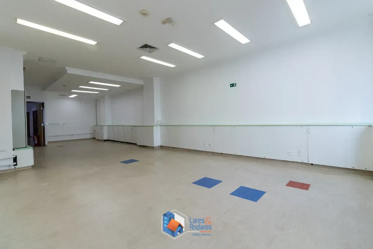 Imagem Conjunto comercial para venda em Moema, 286m²