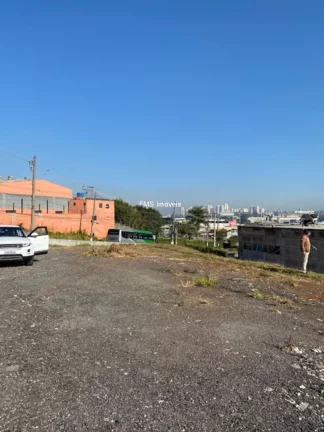 Imagem Terreno Comercial de 5.700 m² para Locação em Barueri-SP, Bairro Jardim Mutinga: Oportunidade Única!