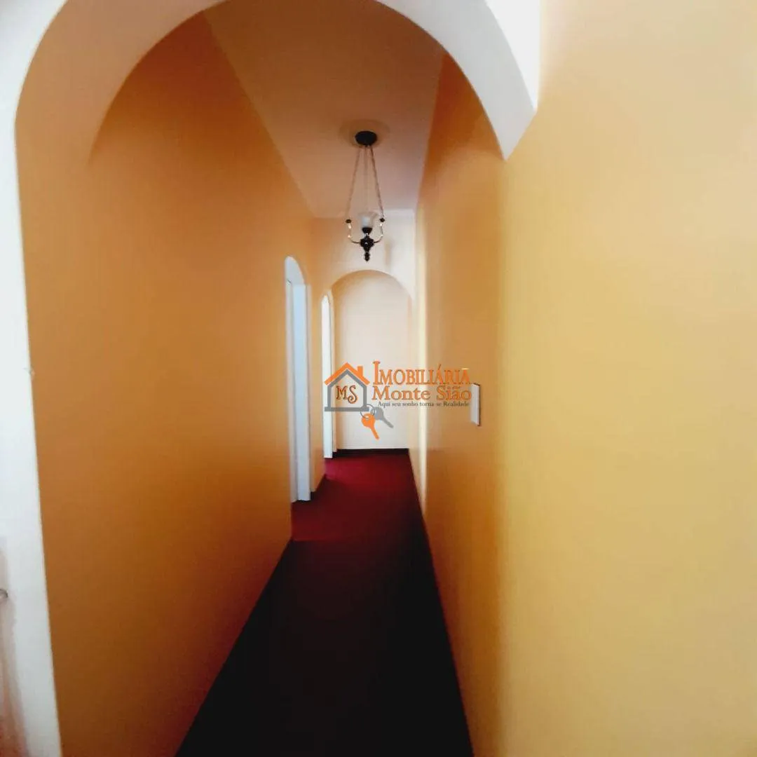 Imagem Sobrado com 4 dormitórios à venda, 280 m² por R$ 850.000,00 - Jardim Presidente Dutra - Guarulhos/SP