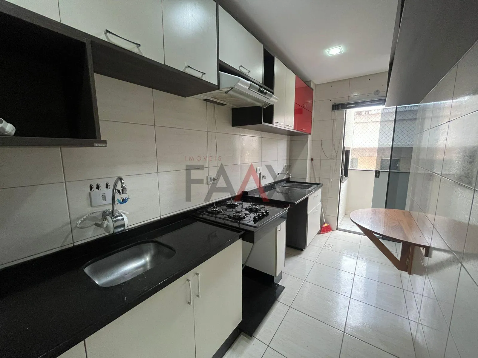 Imagem Apartamento Trianon 02 quartos garagem coberta, sacada com churasqueira.