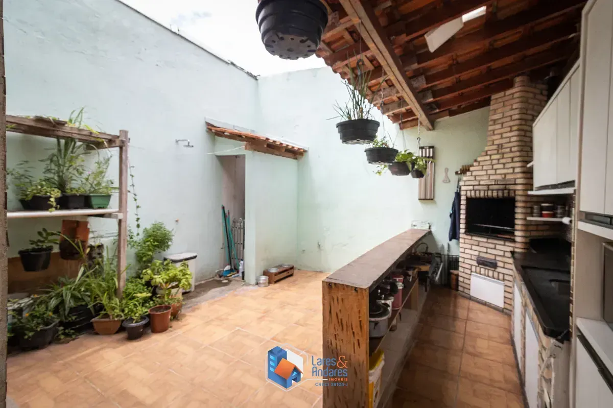 Imagem Sobrado para venda em Freguesia do Ó com 4 quartos, sendo 2 suítes, 246m²