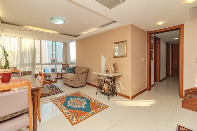 Foto do imóvel Cobertura Duplex para venda em Porto Alegre
