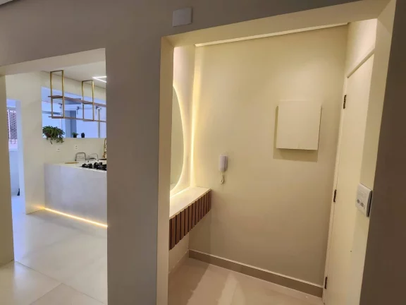 Imagem Excelente apartamento totalmente reformado na Ponta da Praia!