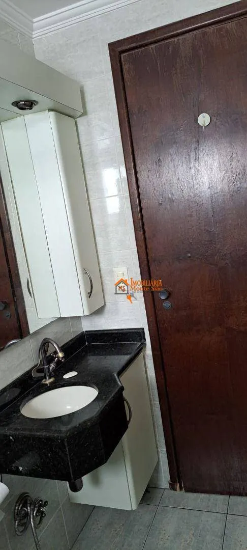 Imagem Apartamento à venda, 68 m² por R$ 355.000,00 - Vila Galvão - Guarulhos/SP