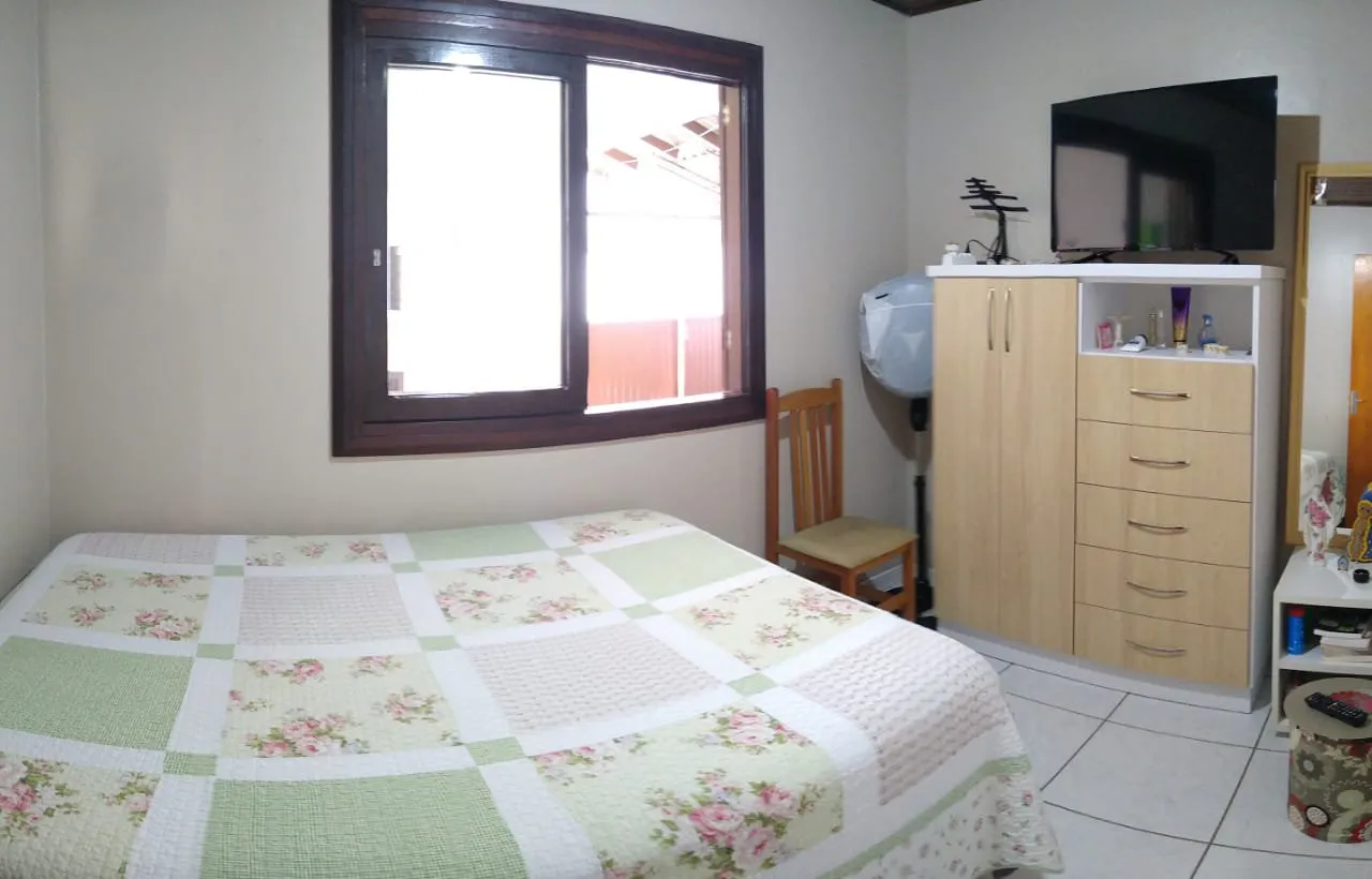 Imagem Casa à venda no bairro Jardim Fiuza, em Viamão.