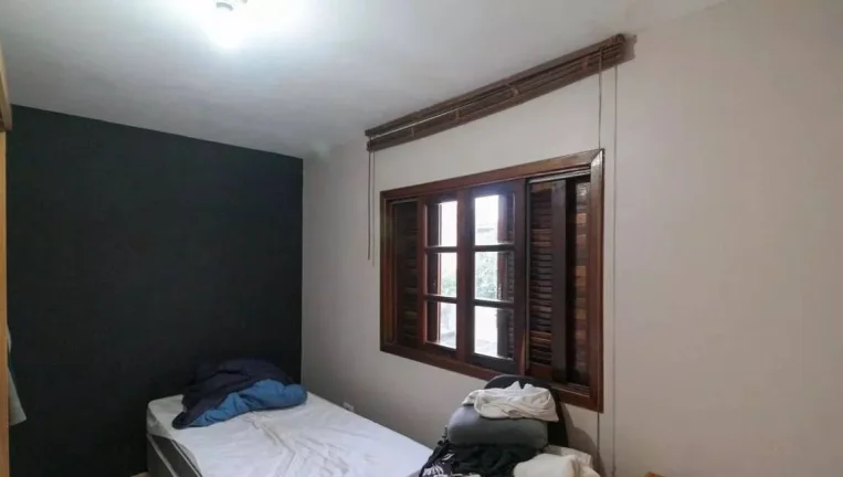 Imagem Casa a Venda de 269 metros 4 Dormitorios com 6 Vagas de Garagens
