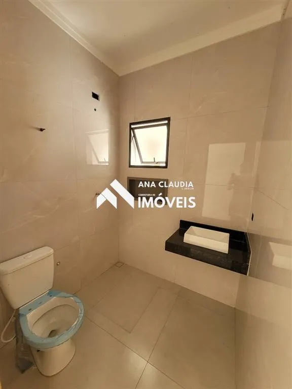 Imagem Vende-se casa lado praia na cidade de itanhaem
