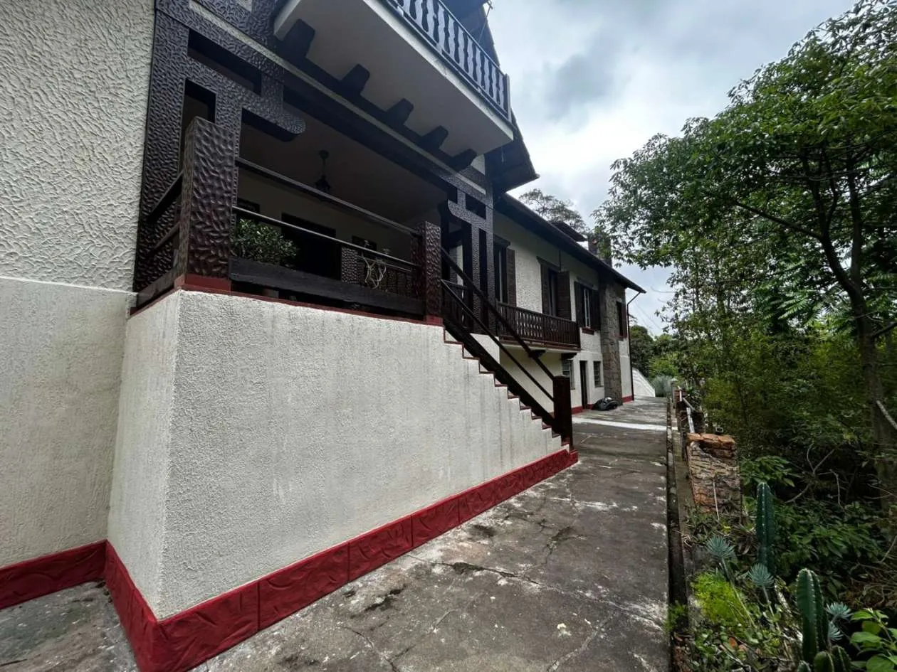 Imagem Casa para Venda em Petrópolis / RJ no bairro Centro