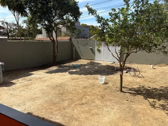Imagem Excelente casa em ótima localização com 360 metros - aceita financiamento bancário.