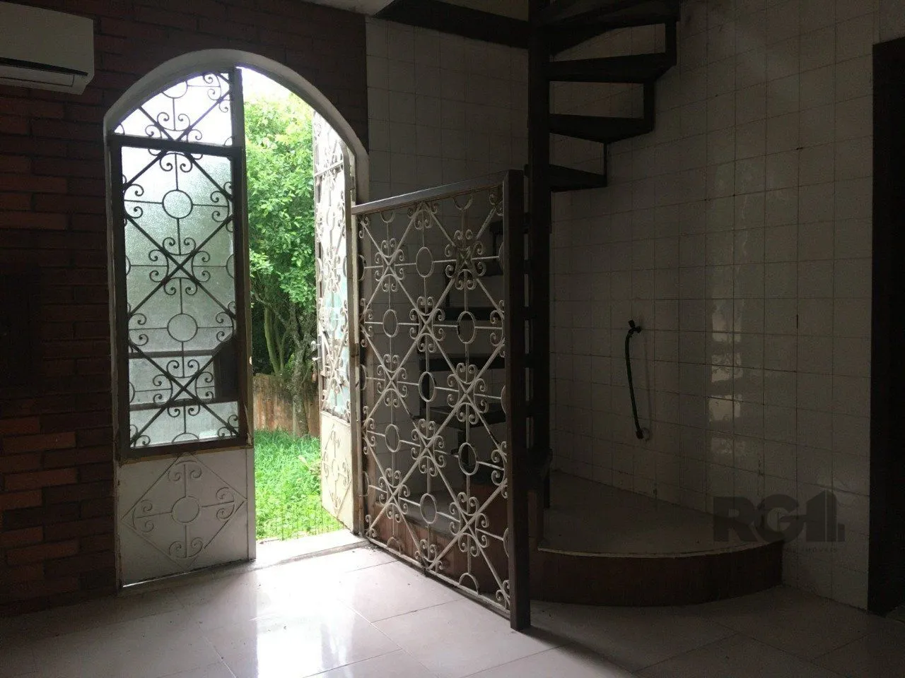 Imagem Casa em Belém Novo