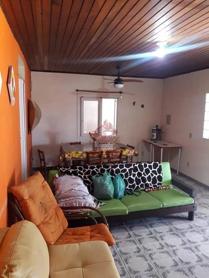 Imagem Casa 5 dormitórios a 100m do mar no Mariluz, Imbé