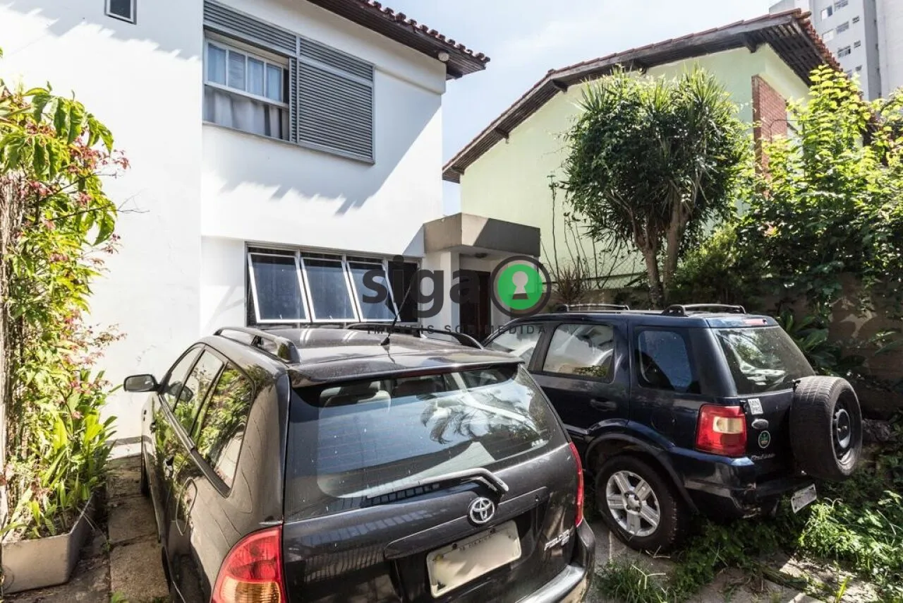 Imagem Sobrado em Campo Belo- 220m², 4 Quartos, 4 vagas disponível para Venda e locação!!!