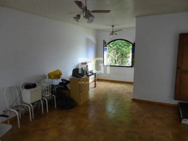 Imagem Casa para Venda - 100m², 3 dormitórios, 4 vagas - Guarujá
