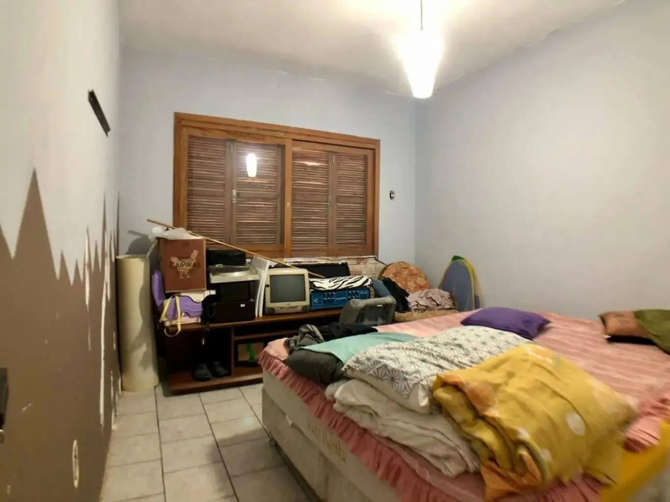 Imagem Casa com 2 dormitórios e 150m², no Bairro Jardim Sabará