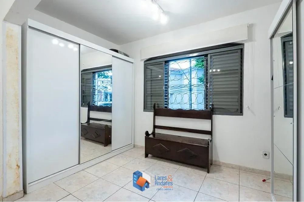 Imagem Casa à venda 3 Quartos 1 Suite 2 Vagas 240M² Jardim Aeroporto São Paulo - SP