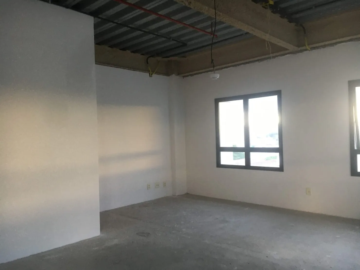 Imagem Comercial à venda 1 Vaga, 37.65M², Centro, Pindamonhangaba - SP | DHF Quality Smart Office