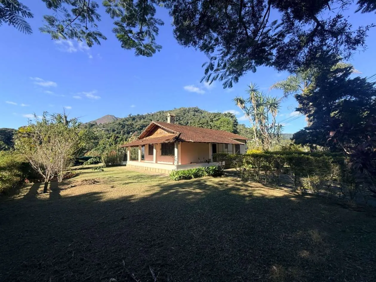 Foto do imóvel Casa para Venda em Teresópolis / RJ em Rua Tenente Luiz Meirelles