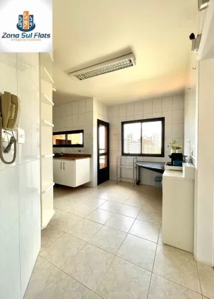 Imagem Apartamento à Venda Na Vila Mariana Com 4 Dormitórios Sendo 2 Suítes e 3 Vagas
