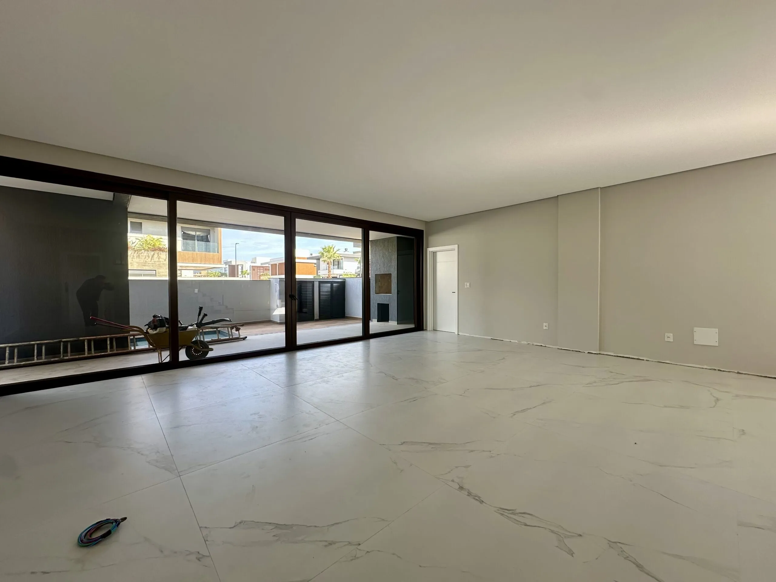 Imagem Casa à venda com 354m2 por R$ 8.500.000,00
