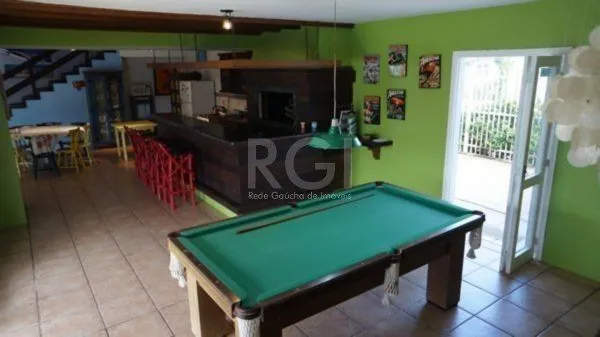 Imagem Casa para Venda - 500m², 7 dormitórios, sendo 2 suites, Atlântida