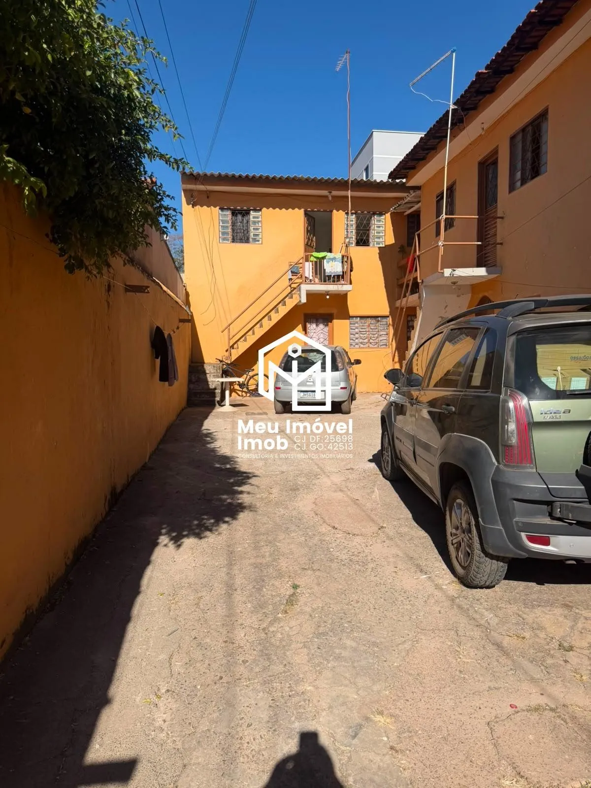 Imagem Casa 4 Quartos 1 Suíte 8 Vagas 800m² Taguatinga Sul