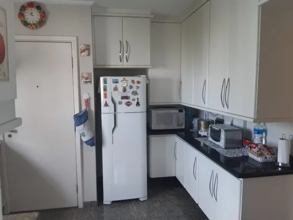 Imagem Apartamento à venda na Vila Andrade, São Paulo-SP: 3 quartos, 1 suíte, 4 banheiros, 2 vagas de garagem, 103m². Confira!