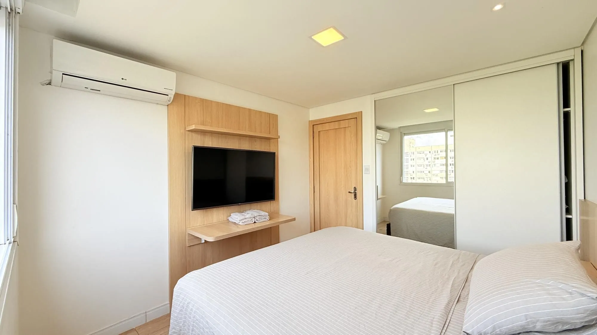 Imagem Apartamento de 2 dormitorios á venda no Bairro Centro Histórico.
